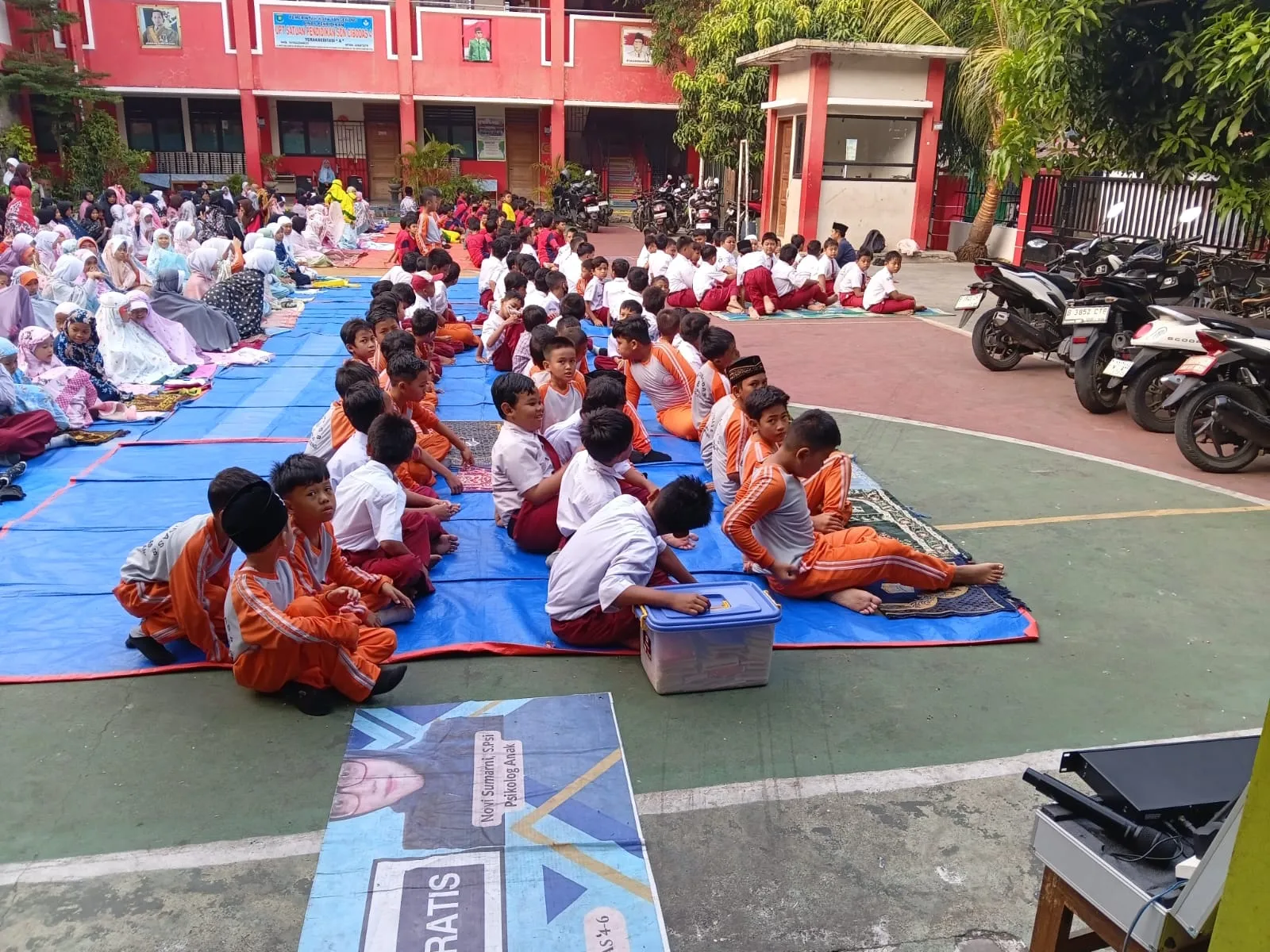 SDN 8 Cibodas Gelar Sholat Dhuha Bersama, Tanamkan Karakter Religius Sejak Dini