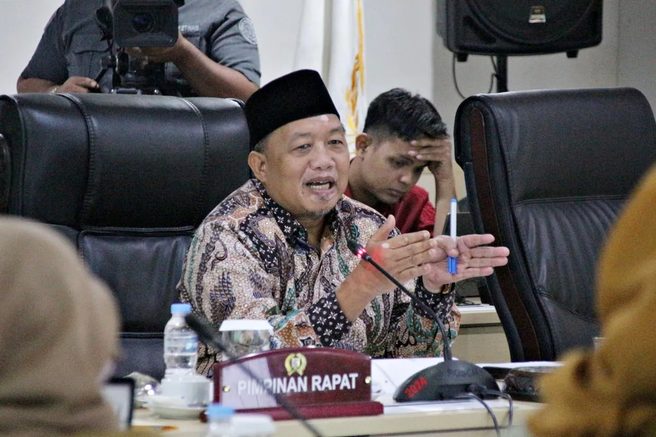 Pansus Sampah DPRD DKI Tinjau TPS Liar Cilincing, Suhaimi Dorong Solusi dari Hulu ke Hilir
