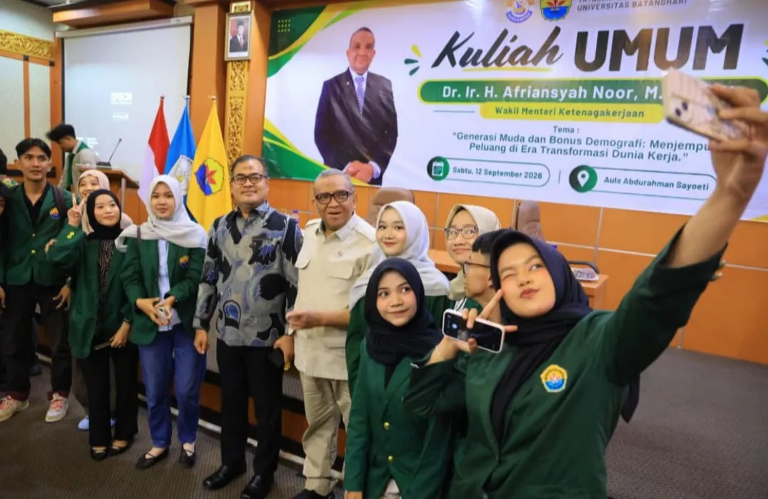 Kemnaker Ajak Generasi Muda Manfaatkan AI untuk Tingkatkan Produktivitas